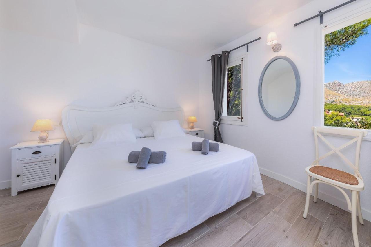 The Lovely Botana 1 Cala de Sant Vicenc Exterior foto
